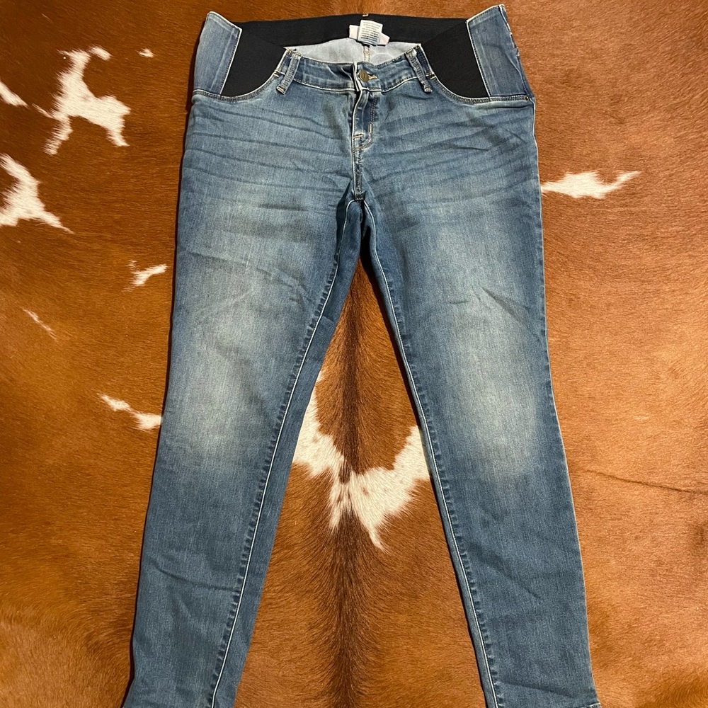 Maternity jeans size 10